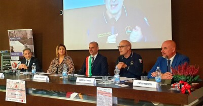 UMBRIA VIRTUOSA IN TEMA DI PROTEZIONE CIVILE: DA CURCIO E DALLE ALTRE ANCI REGIONALI ESPRESSE PAROLE DI LODE PER IL MODELLO UMBRO - foto1.jpg